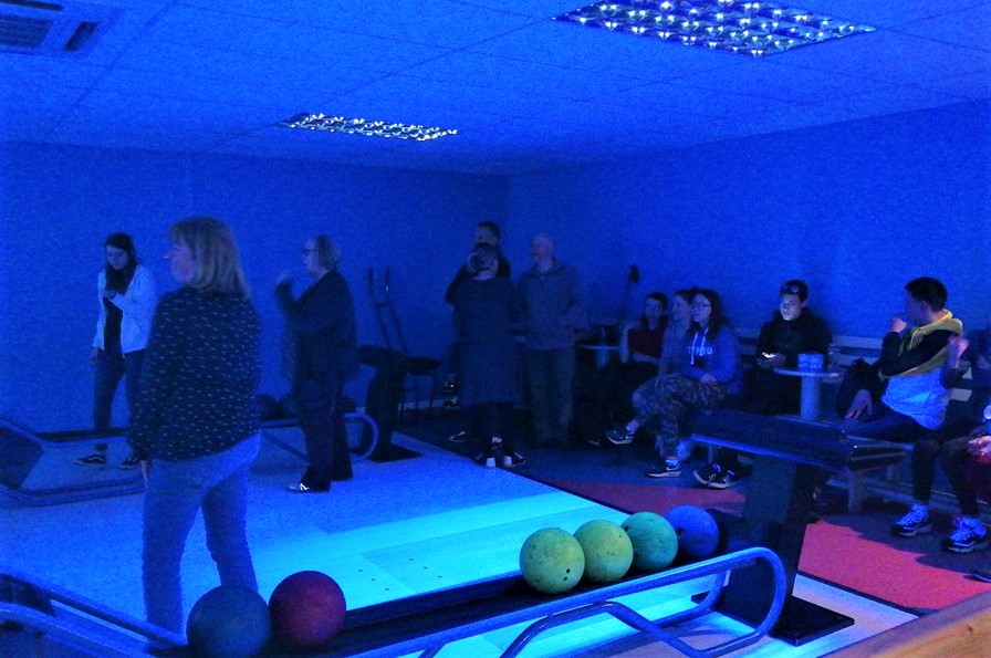 bowling 1a.jpg