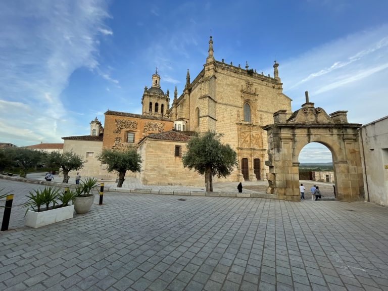 017 Cathédrale