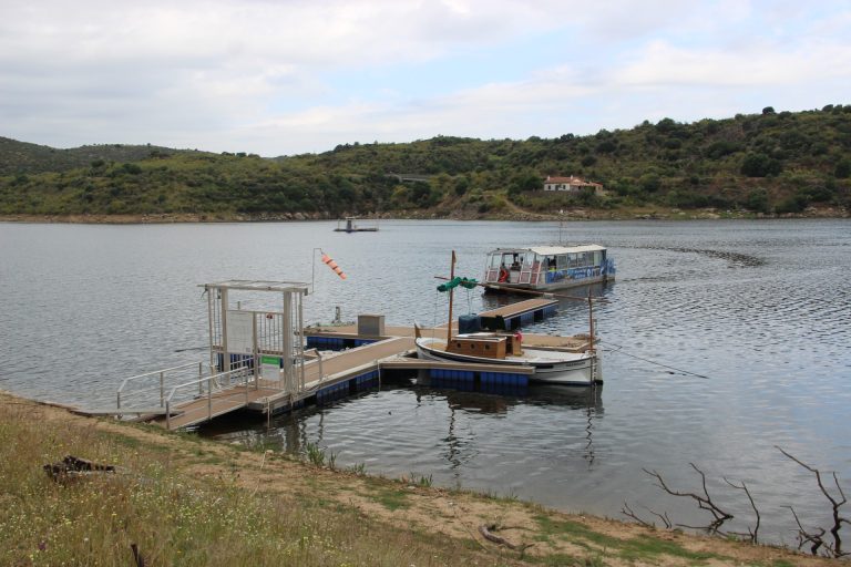 024 bateau